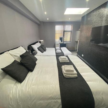 Boutique Blackpool 2 Bed Grey Apartment Sleeps 10 エクステリア 写真